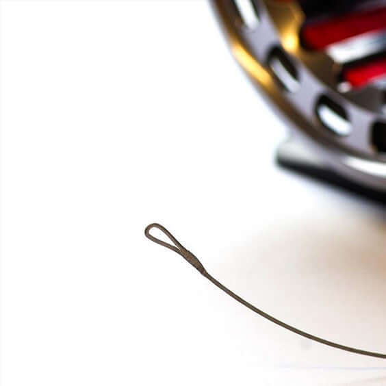 Whipping a loop in a micro thin fly line